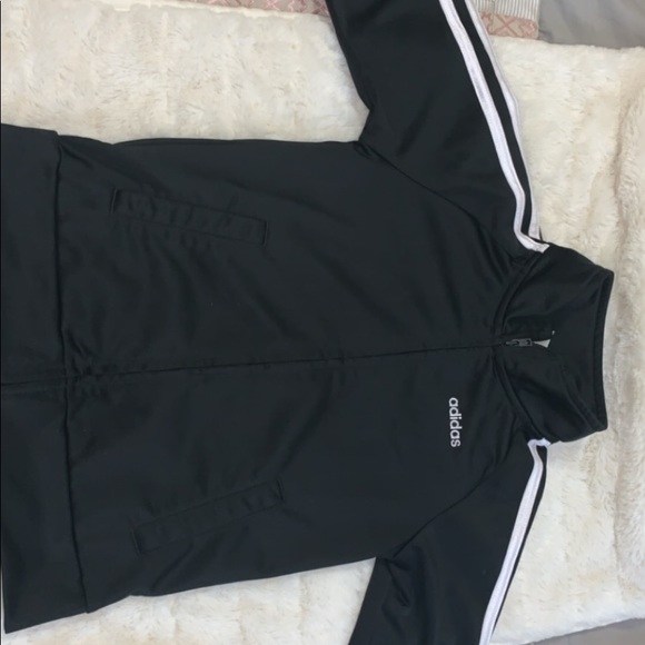 Adidas Kids Size 5 Jacket - Picture 5 of 7
